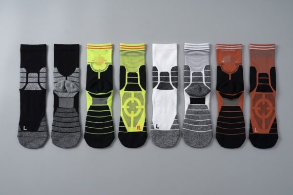 AA (38)